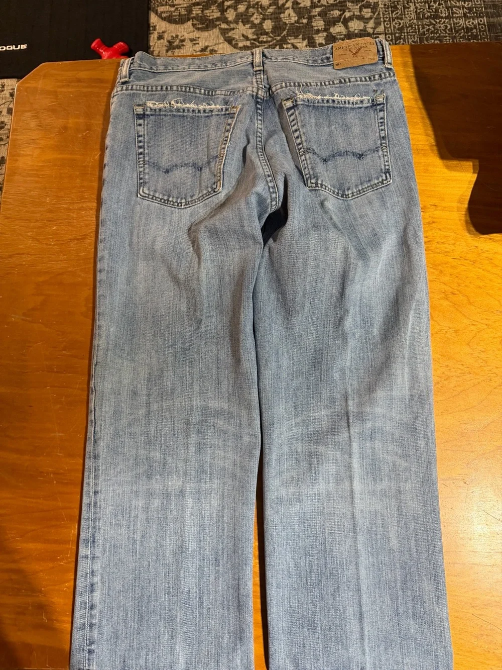 American Eagle Outfitters Light Blue Distressed Straight Jeans 32x24